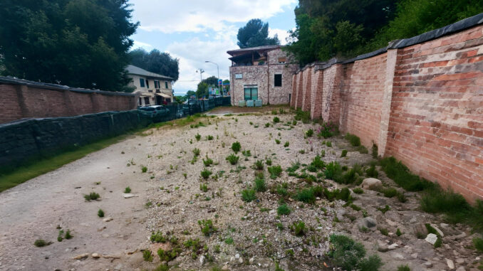 Via Madonna dell’Olivo, al via lavori per parcheggio urbano