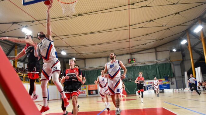 Basket Gualdo forza gara 3, Virtus battuta 56-66
