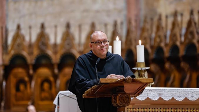 Artime nuovo Legato Pontificio per le Basiliche di Assisi