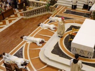 Quattro nuovi sacerdoti ordinati alla Porziuncola