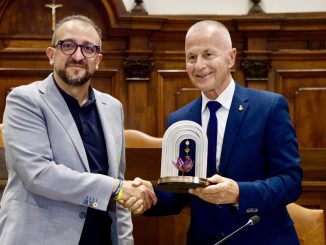 Assisi riceve il Premio del Perdono 2025 a L’Aquila