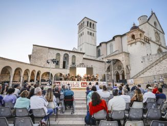 Assisi accoglie il Cortile di Francesco 2025 tra fede e cultura