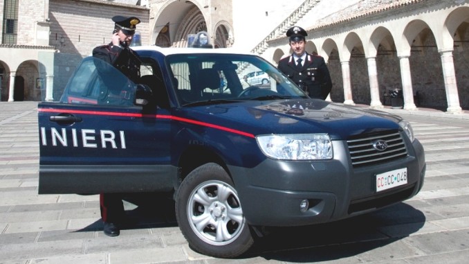 Dipendente infedele concessionaria di auto, intascava gli anticipi, scoperto dai Carabinieri