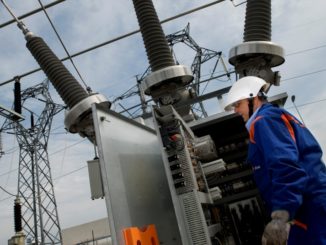 Nuovo look ad Assisi per la rete elettrica, Enel installa i DY900