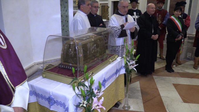 Le reliquie dei corpi dei santi Luigi e Zelia Martin alla Chiesa Nuova