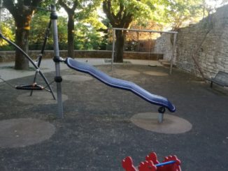 Parco giochi di Porta Nuova, versa in condizioni pietose
