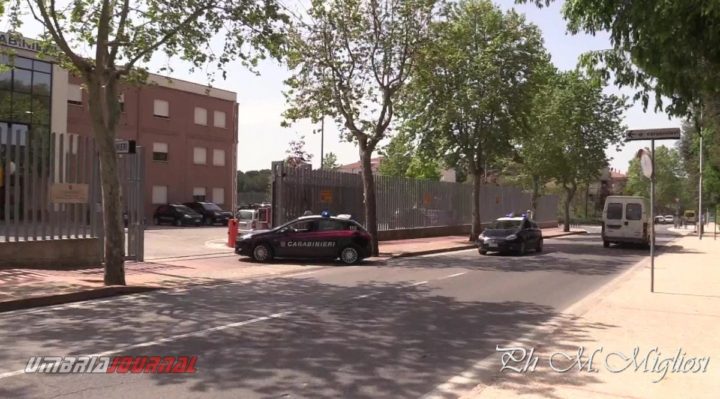 Prende a martellate la madre, fermato il figlio sessantenne di Tordandrea
