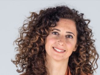 Teresa Mannino spettacolo al Lyrick, comica siciliana in Sento la Terra girare 20 marzo 2019
