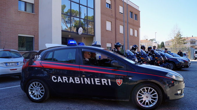 Truffa social, acquista e paga ma il venditore scompare, rintracciato dai Carabinieri