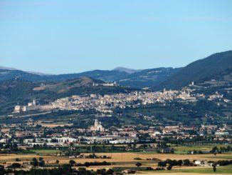 Assisi, in visita l’ambasciatore degli Emirati Arabi Uniti, per celebrare la giornata della tolleranza