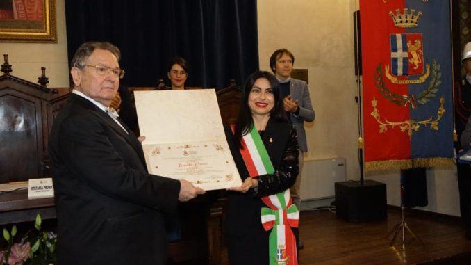 Assegnato lo stemma d’oro all’imprenditore Arnaldo Manini