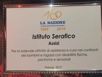 La Nazione ha premiato l'istituto Serafico di Assisi, dalla direttrice Pini