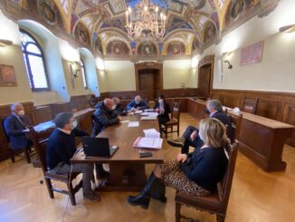 Il comune e i sindacati insieme per far ripartire Assisi