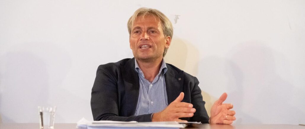 Cosimetti, su ex Tacconi, politica non può speculare sulla salute