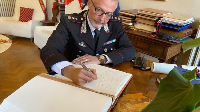 Encomio solenne al tenente colonnello Marco Vetrulli, dalla Amministrazione