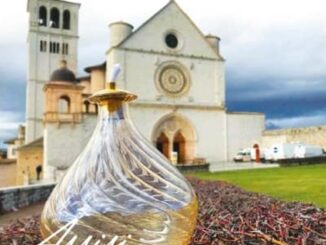 Automotoclub Storico Assisano, consegna della "Lampada della pace”