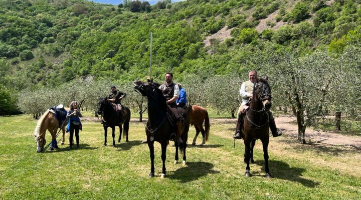 Ad Assisi le attività di equiturismo della Fise Umbria. Primo equiraduno regionale al Bosco di san Francesco
