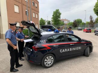 Donna truffa online un pensionato, denunciata dai carabinieri