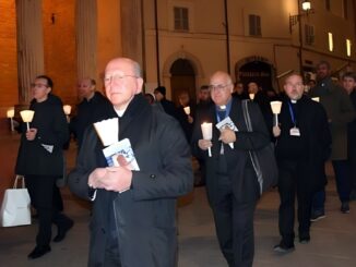 Vescovi italiani invocano Pace ad Assisi, armi sono una sconfitta