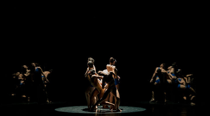 Al Lyrick Assisi arriva il viaggio illusionistico della Dance Company