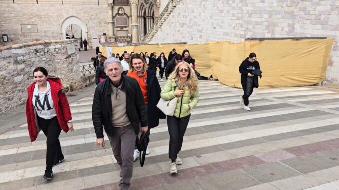 Turismo lento, 4227 pellegrini giunti ad Assisi a piedi o in bici