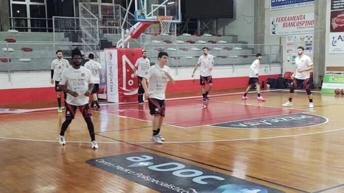 La Virtus Assisi perde il derby a Gualdo 73-63