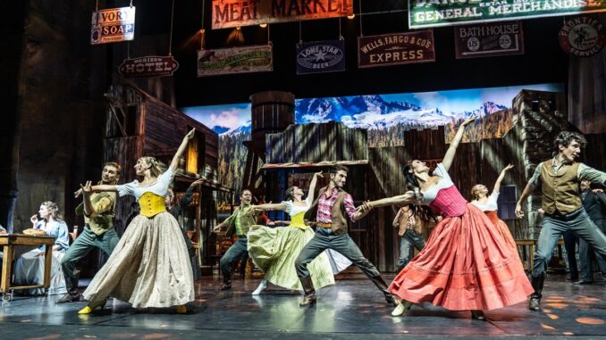 Assisi, al Lyrick arriva lo spettacolo "7 spose per 7 fratelli"