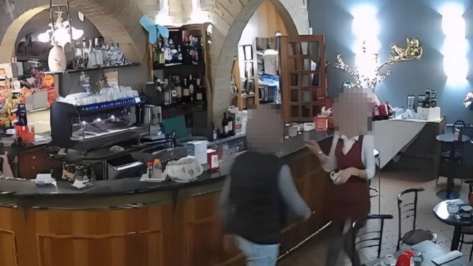 Rapina bar a Santa Maria degli Angeli, per il 39enne si aprono le porte del carcere