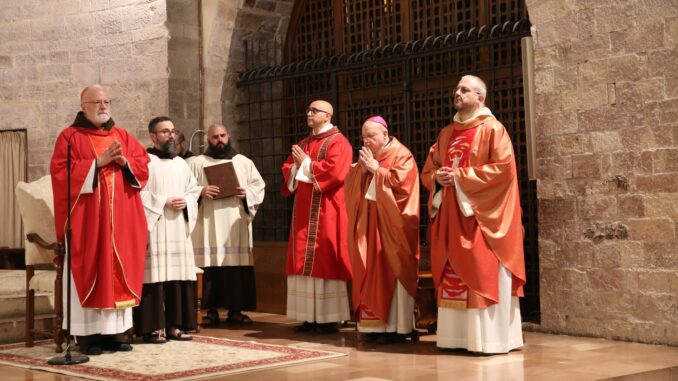 Celebrazione eucaristica dell’arcivescovo di Boston al Santuario della Spogliazione di Assisi