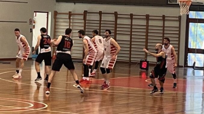 Virtus Assisi perde a Tolentino: si va a gara 4 dei playout