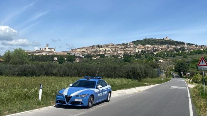 Giovane recidivo smascherato dalla Polizia di Stato dopo indagini