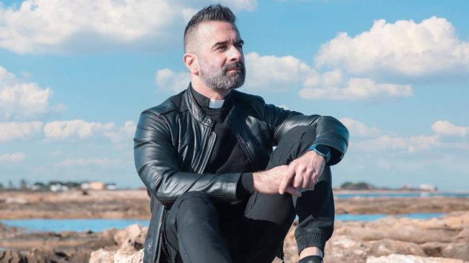 Don Cosimo Schena protagonista al Festival delle Creature