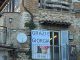 Assisi accoglie Meloni con un cartello: “Grazie Giorgia”
