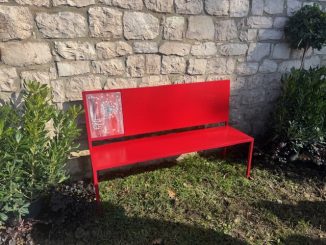 Al Serafico di Assisi una panchina rossa e un ciliegio per Eliza Feru