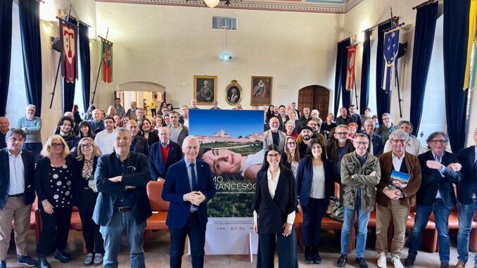 Assisi Estate 2026 celebra ottavo centenario con grandi rassegne