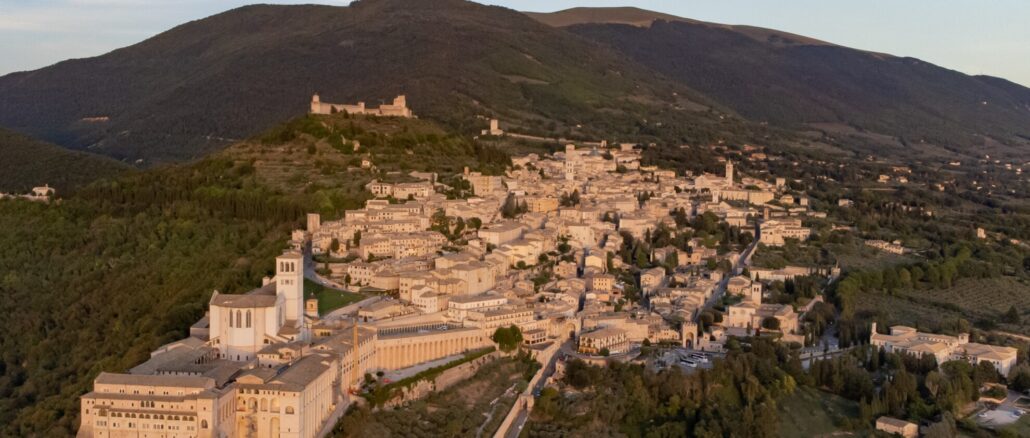 Ottocento anni da Francesco, Assisi celebra con ottanta eventi