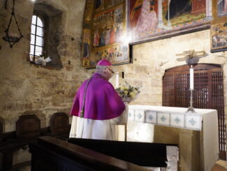 Pace al centro dell’appello del vescovo Accrocca ad Assisi