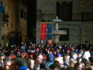 Calendimaggio Assisi 2026 apre la sfida tra le due fazioni