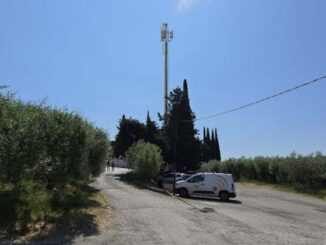 Assisi, antenna a Palazzo: scontro in Consiglio