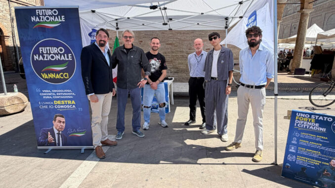 Futuro Nazionale, sicurezza e tolleranza Zero: boom di firme a Santa Maria degli Angeli